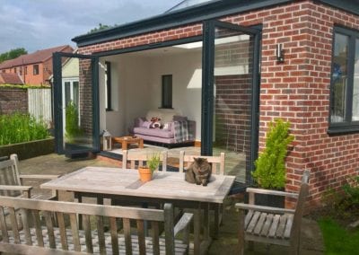 Bi-fold extension to garden space