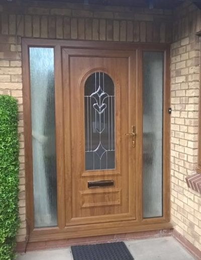 upvc-glass-woodgrain-decorative-door